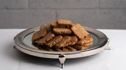 עוגיות כוסמין  תומר